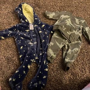 Cute 2 piece! Sweat suit and baby suit